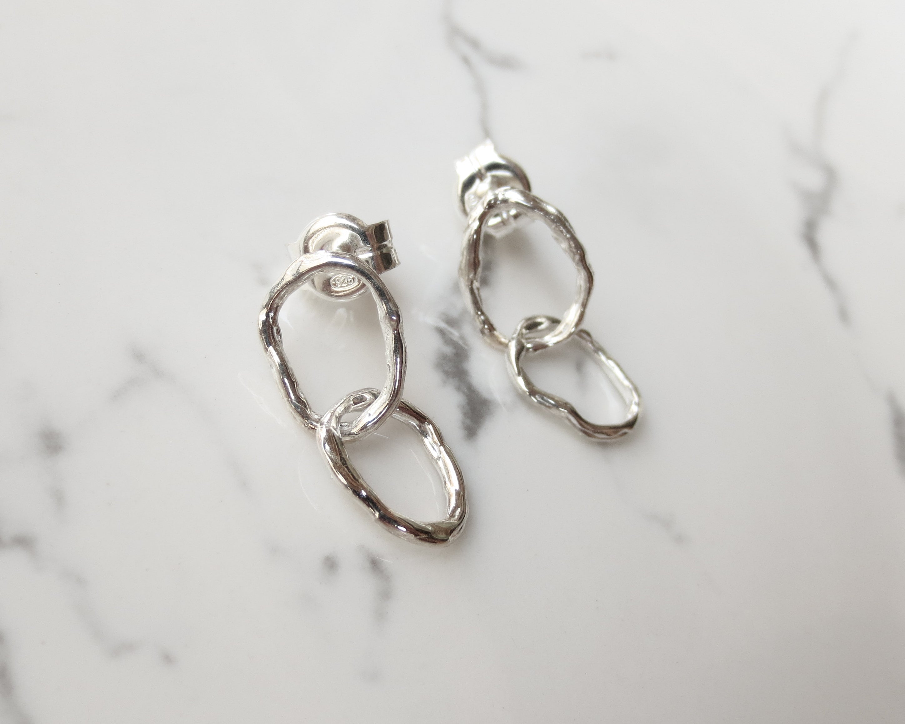 Waves Earrings | 2 links