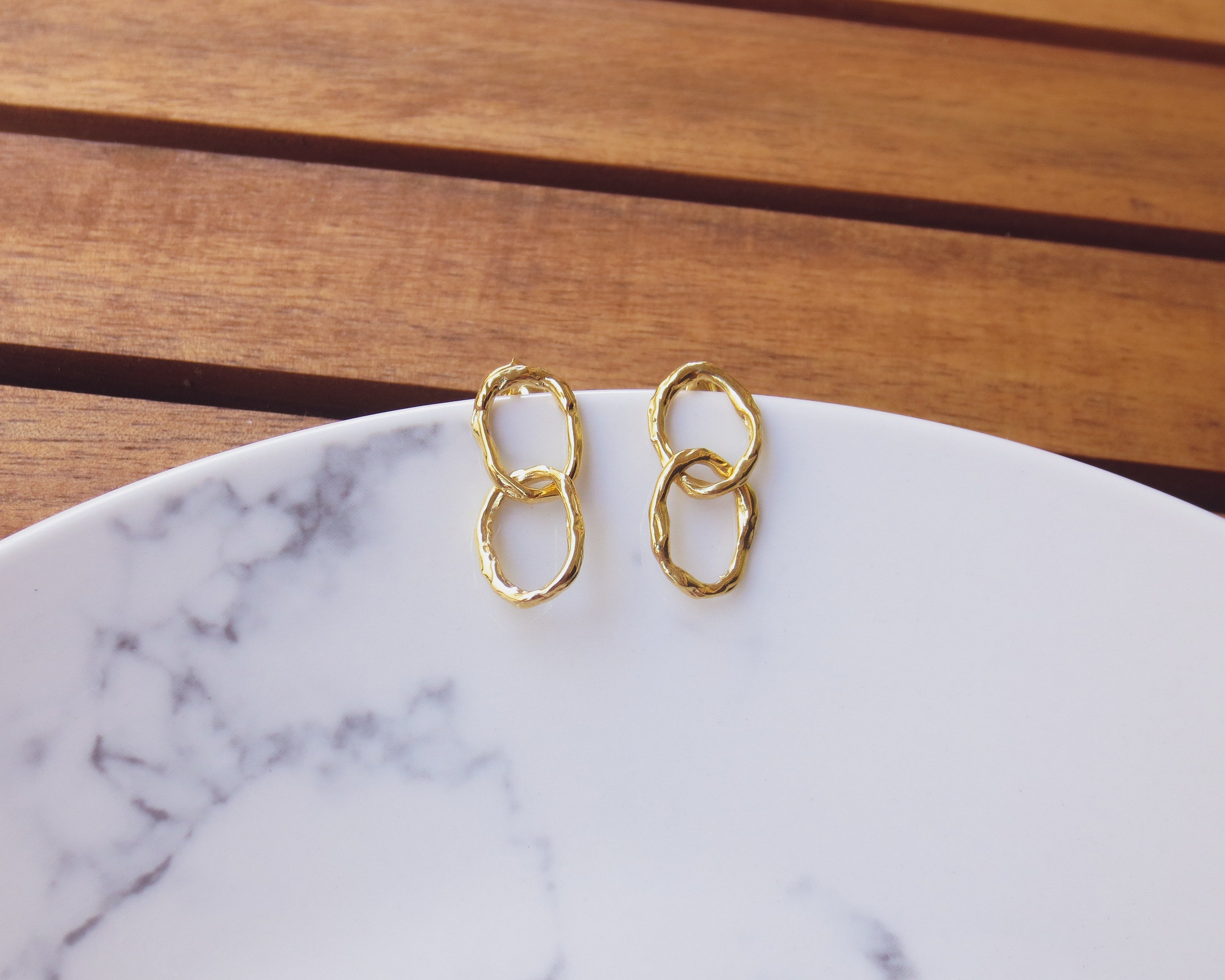 Waves Earrings | 2 links